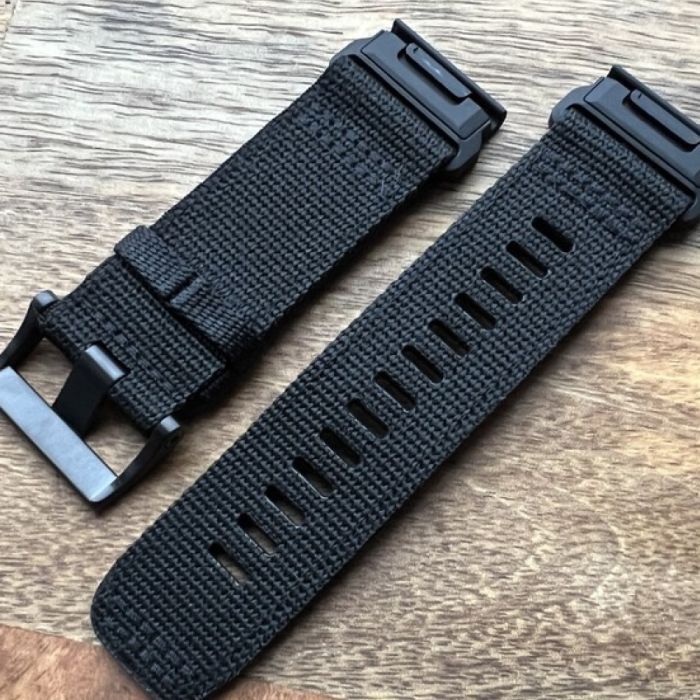 Ремінець до смарт-годинника Garmin Tactix Delta, 26mm QuickFit,Tactical Black Nylon (010-13010-00) зображення 4