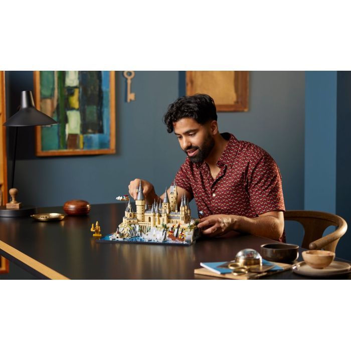 Конструктор LEGO Harry Potter Замок и территория Хогвартса 2660 деталей (76419) изображение 11