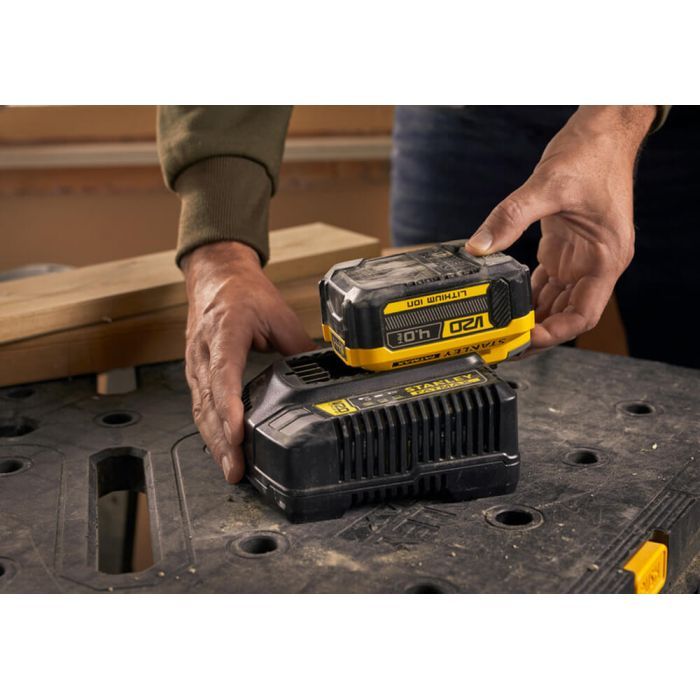 Набор аккумулятор + зарядное устройство Stanley FatMax,V20, 18 В,4Ah, 4A (SFMCB14M1) изображение 5