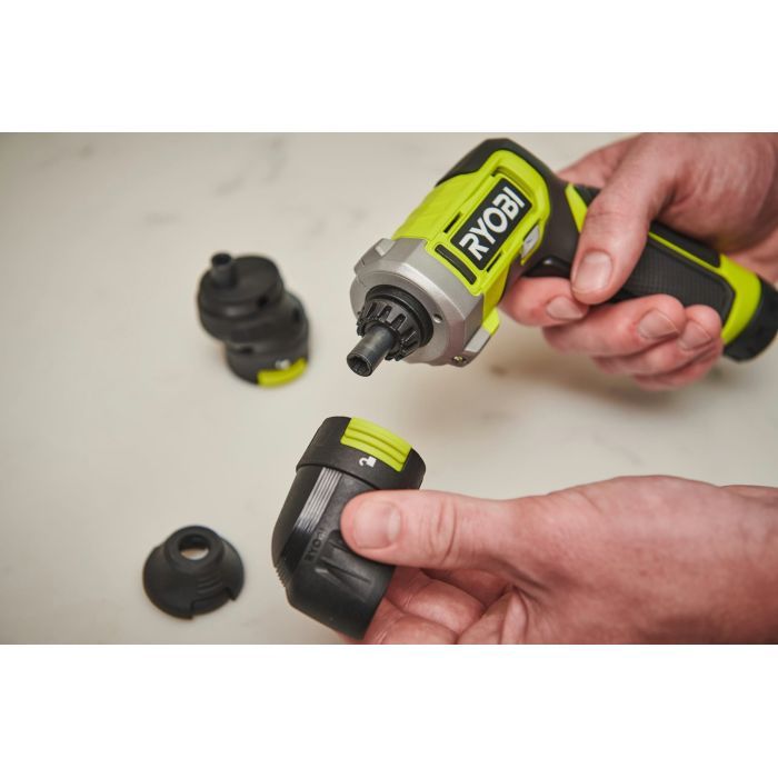 Викрутка акумуляторна Ryobi RSD4-120T 4В, USB, Lithium, 1х2Ah, 5Нм, 200об/хв, кейс, 10 насадок (5133006210) зображення 6
