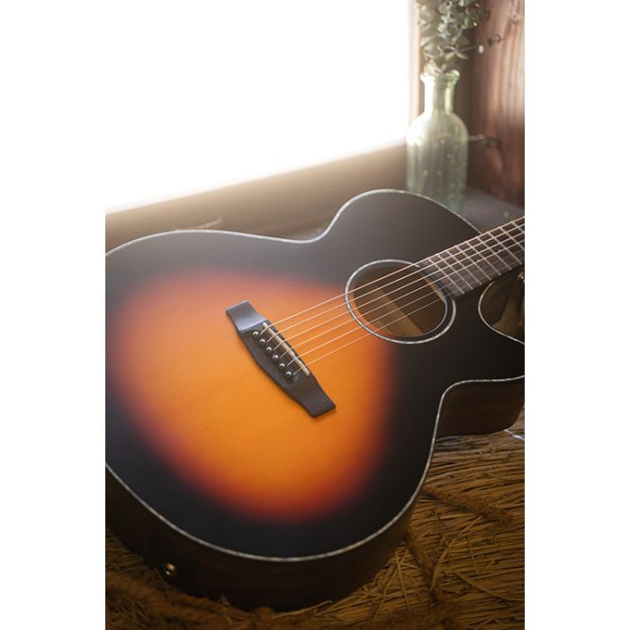 Гитара электроакустическая Cort SFX-E 3-Tone Sunburst Satin изображение 7