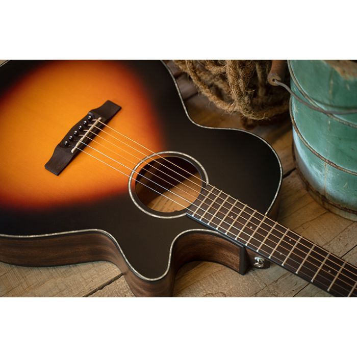 Гитара электроакустическая Cort SFX-E 3-Tone Sunburst Satin изображение 8