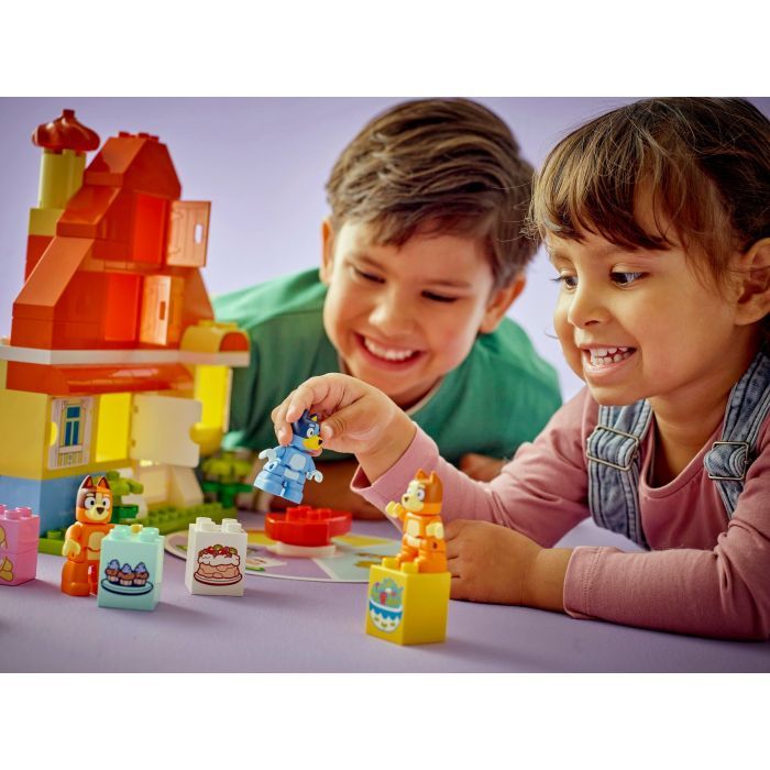 Конструктор LEGO DUPLO Bluey Семейный дом Блуи с игрой на запоминание (10459) изображение 8