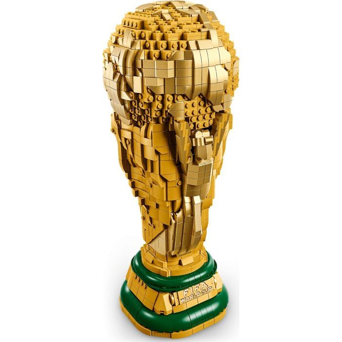 Конструктор LEGO Editions Официальный трофей чемпионата мира по футболу FIFA 2842 детали (43020) изображение 3