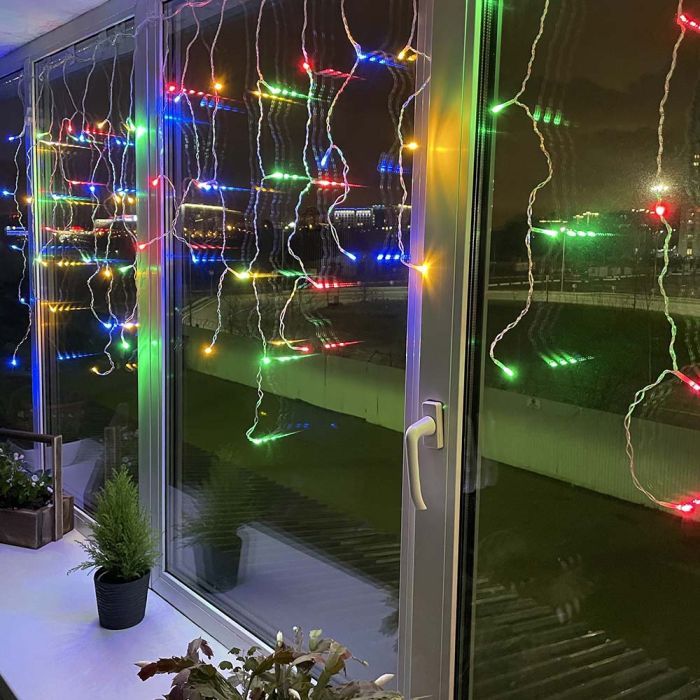 Гирлянда ColorWay Бахрома 3мx0.6м 100Led IP20 цветная (CW-GF-100L36VMC) изображение 9