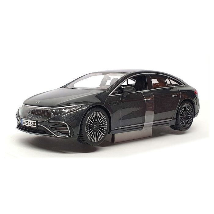 Машина Maisto 2022 Mercedes-Benz EQS сірий металік 1:24 (32902 met. grey)