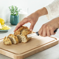 Кухонний ніж Tefal ColorFood зубчастий 10 см Чорний (K2731304) зображення 7