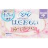 Гігієнічні прокладки Sofy Hadaomoi ультратонкі з крильцями 17 шт. (4903111367610)