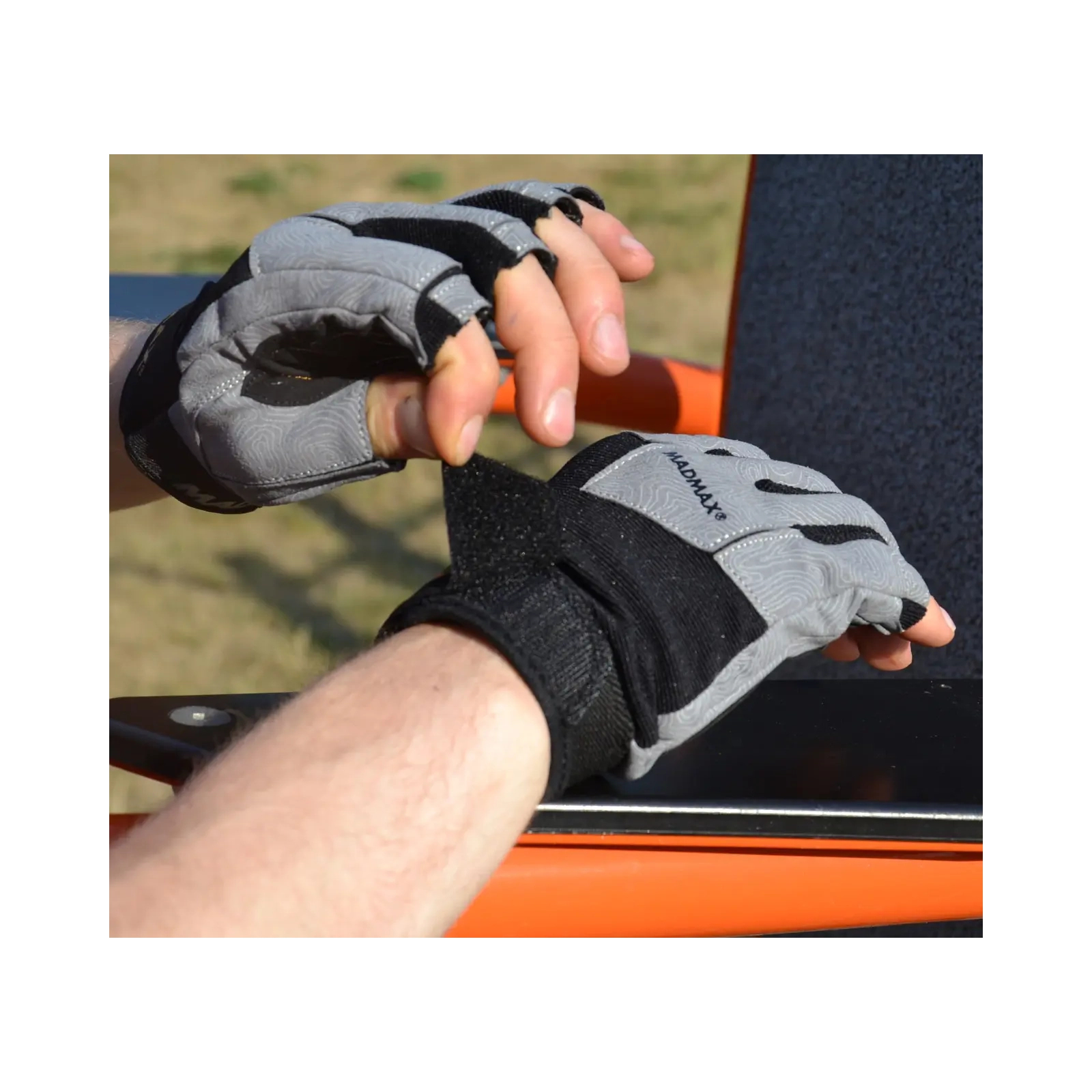 Перчатки для фитнеса MadMax MFG-871 Damasteel Grey/Black L (MFG-871_L) изображение 8