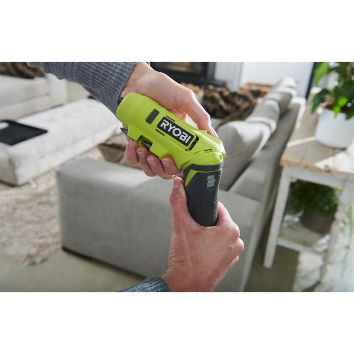 Викрутка акумуляторна Ryobi RSDP4-120G 4В, USB, Lithium, 1х2Ah, 5Нм, 200об/хв, поворотна ручка (5133005958) зображення 10