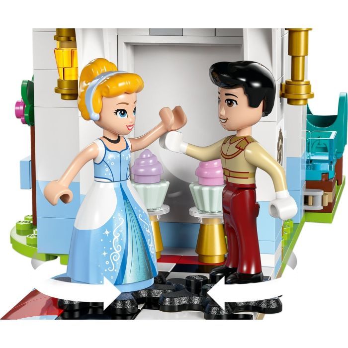 Конструктор LEGO Disney Princess Замок Попелюшки й карета (43275) зображення 4