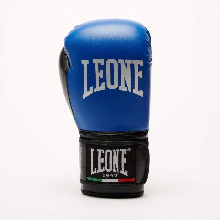 Боксерские перчатки Leone GN383 Thunder Red 10 унцій (GN383_Red_10oz) изображение 4