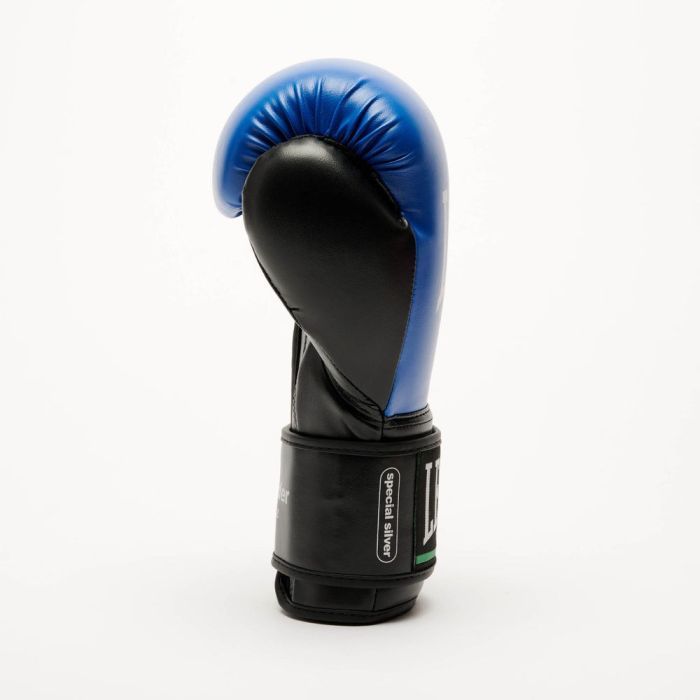 Боксерские перчатки Leone GN383 Thunder Red 10 унцій (GN383_Red_10oz) изображение 7