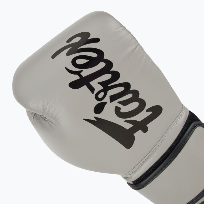 Боксерские перчатки Fairtex BGV14 Grey 12 унцій (бинти в комплекті) (BGV14_12oz_Grey) изображение 6