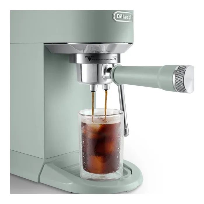 Рожковая кофеварка эспрессо DeLonghi EC 890.WI изображение 7