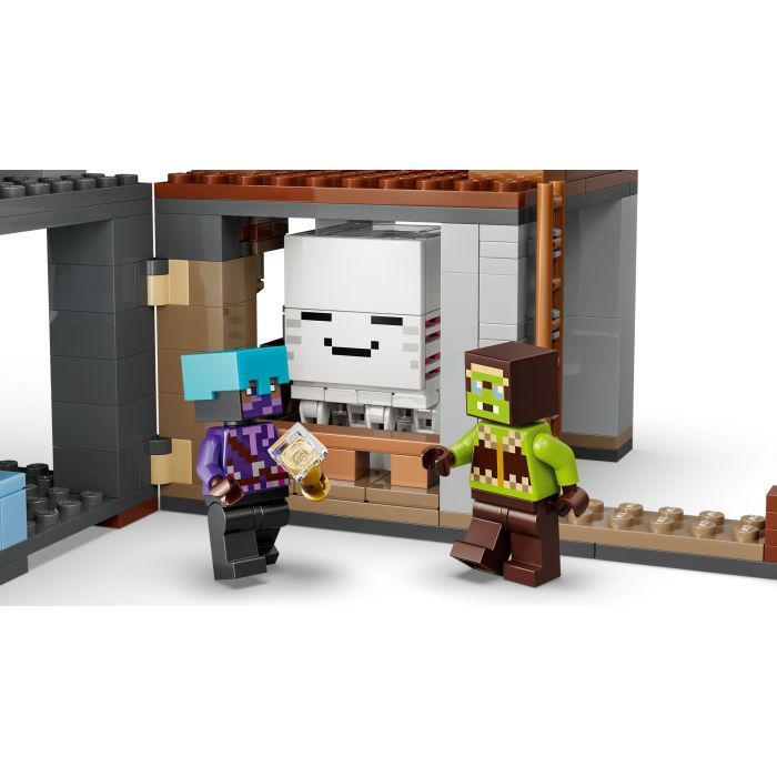 Конструктор LEGO Minecraft Станция хозяев Геймерская игрушка для сюжетной игры, 754 детали (21597) изображение 7