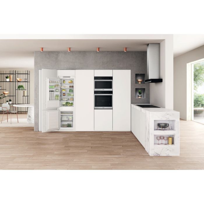 Холодильник Whirlpool WHC18T311 изображение 2