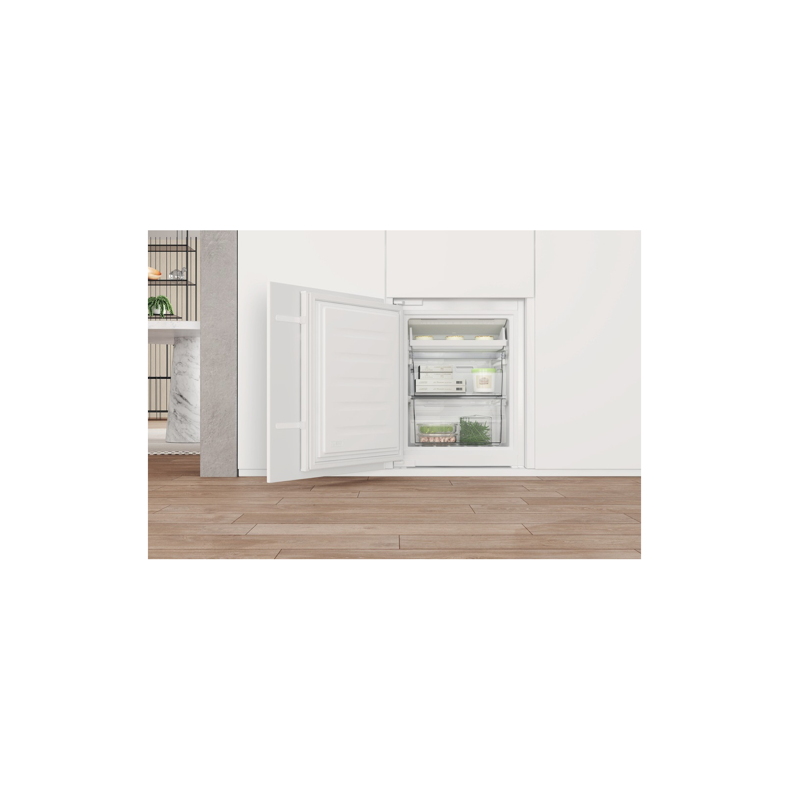 Холодильник Whirlpool WHC18T311 изображение 3