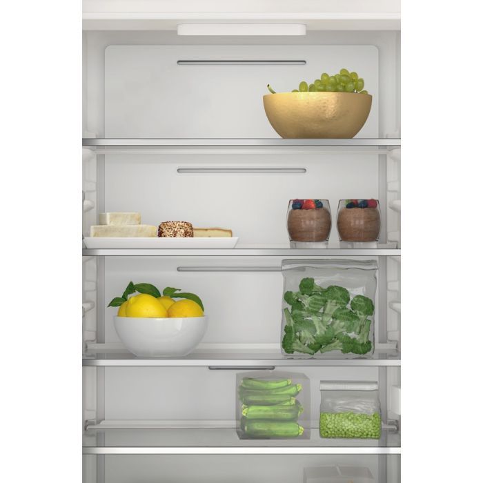 Холодильник Whirlpool WHC18T311 изображение 7