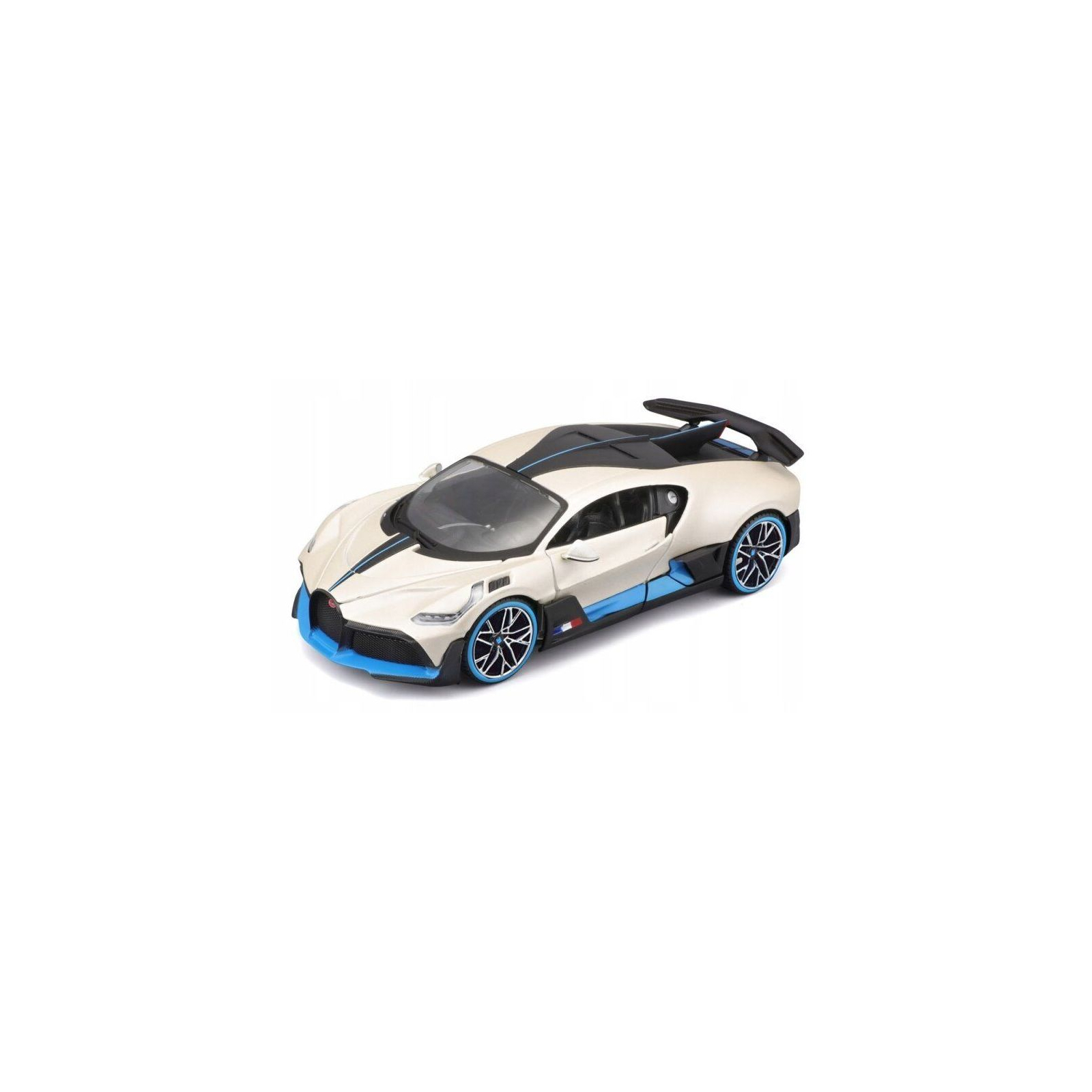 Машина Maisto Bugatti Divo белый 1:24 (31526 met. white) изображение 4