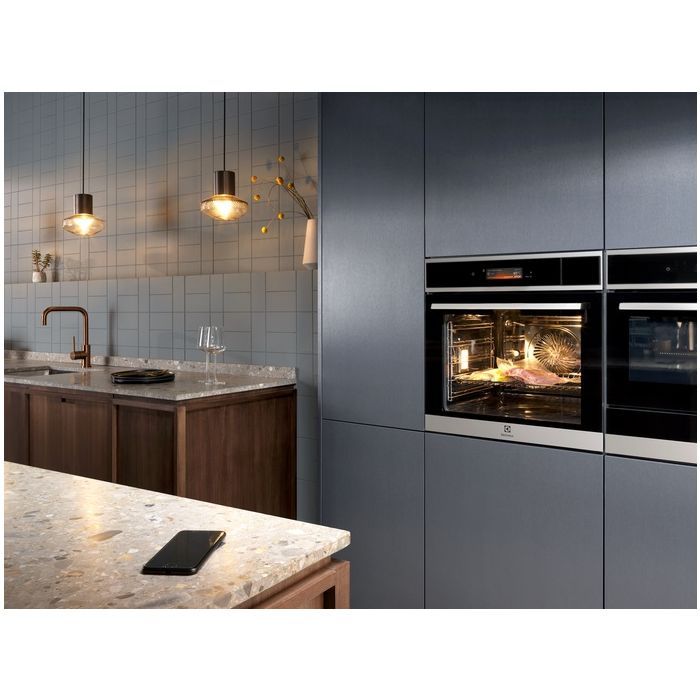 Духова шафа Electrolux EOB7S31X зображення 3