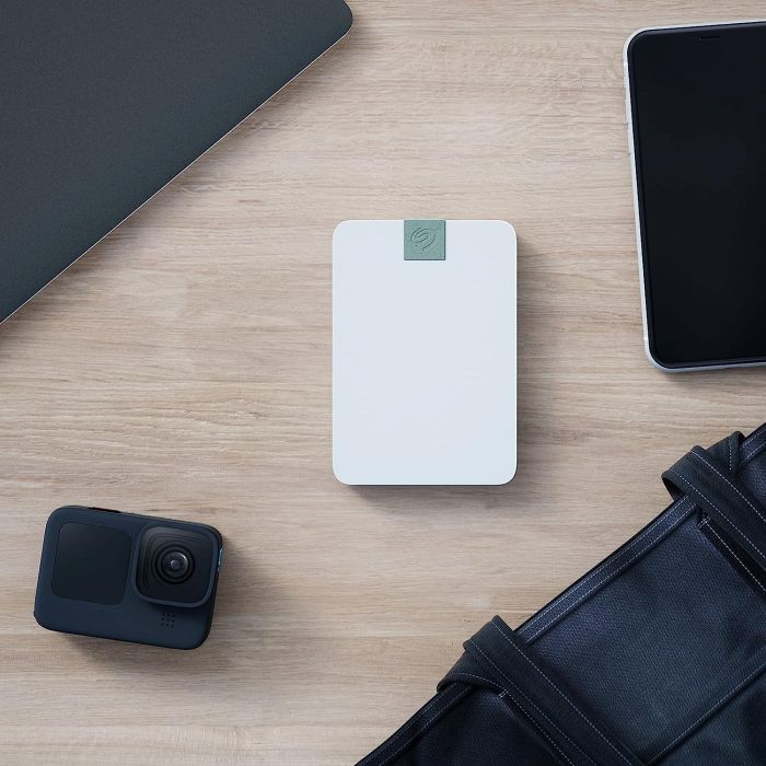 Зовнішній жорсткий диск 2.5" 2TB Ultra Touch Seagate (STMA2000400) зображення 7