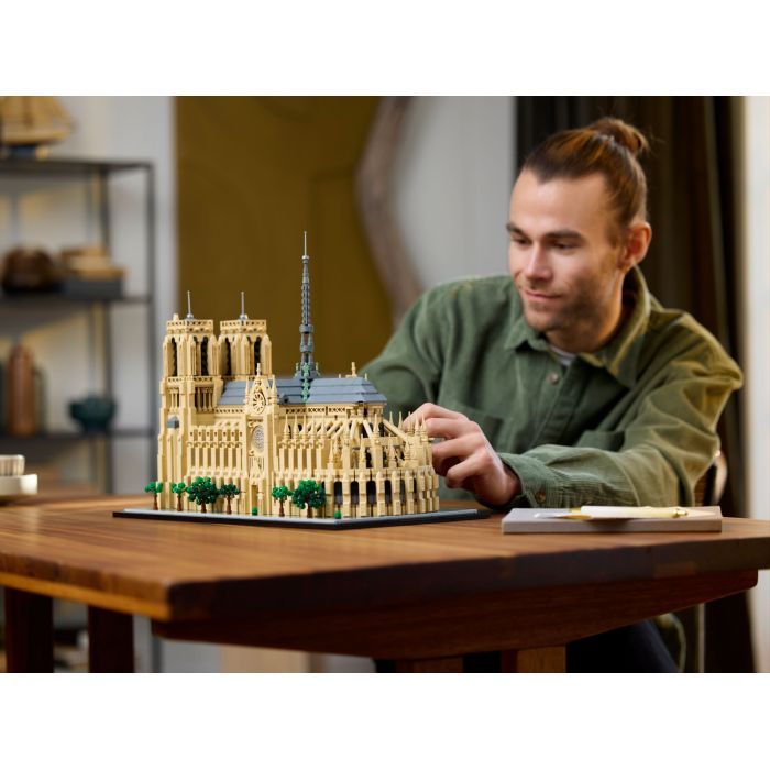 Конструктор LEGO Architecture Нотр-Дам-де-Парі (21061) зображення 12