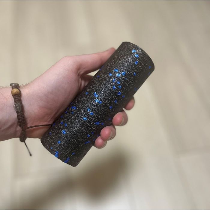 Масажный ролик PowerPlay PP-4346 Mini EPP Foam Roller 15x5,3см Чорно/Синій (PP_4346_Blue_(15*5)) изображение 5