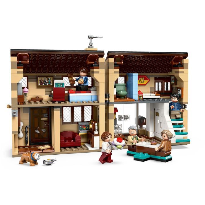 Конструктор LEGO Harry Potter Тисовая улица: визит тетушки Мардж (76451-) изображение 4