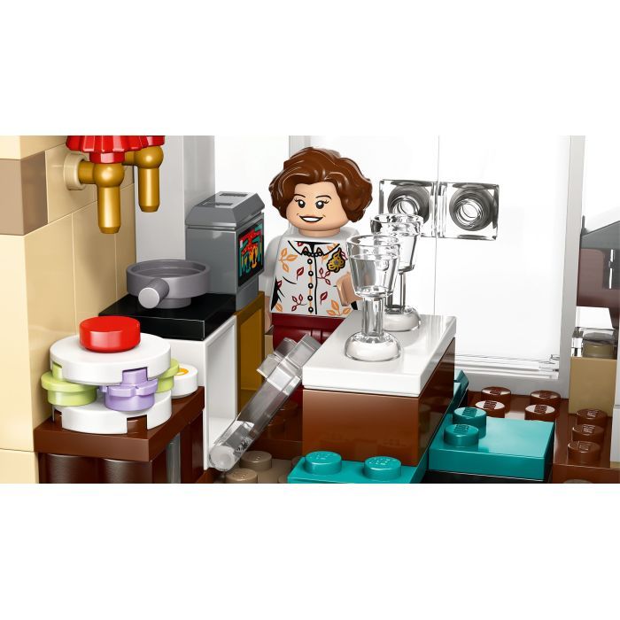 Конструктор LEGO Harry Potter Тисовая улица: визит тетушки Мардж (76451-) изображение 9