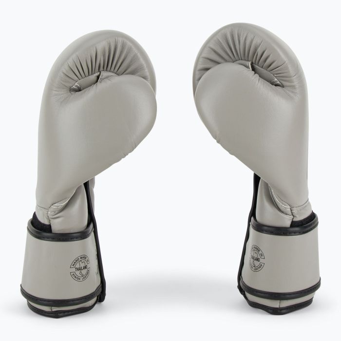 Боксерские перчатки Fairtex BGV14 Grey 12 унцій (бинти в комплекті) (BGV14_12oz_Grey) изображение 7