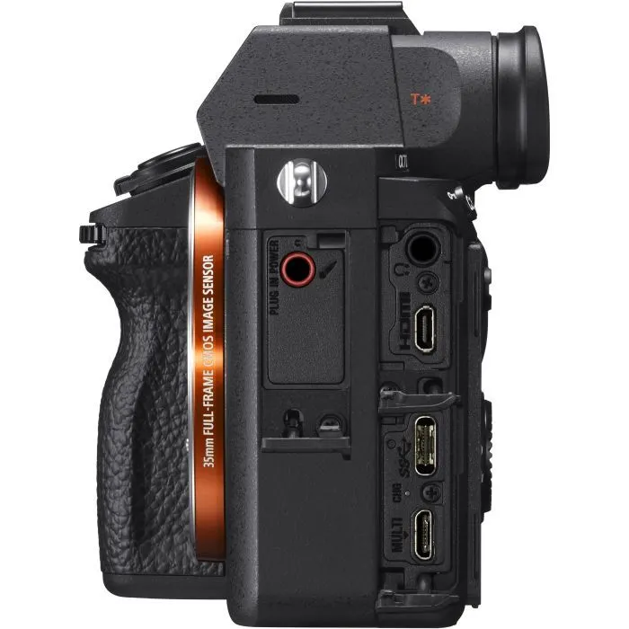 Цифровий фотоапарат Sony Alpha 7M3 28-70mm II Kit Black (ILCE7M3MB.CEC) зображення 6
