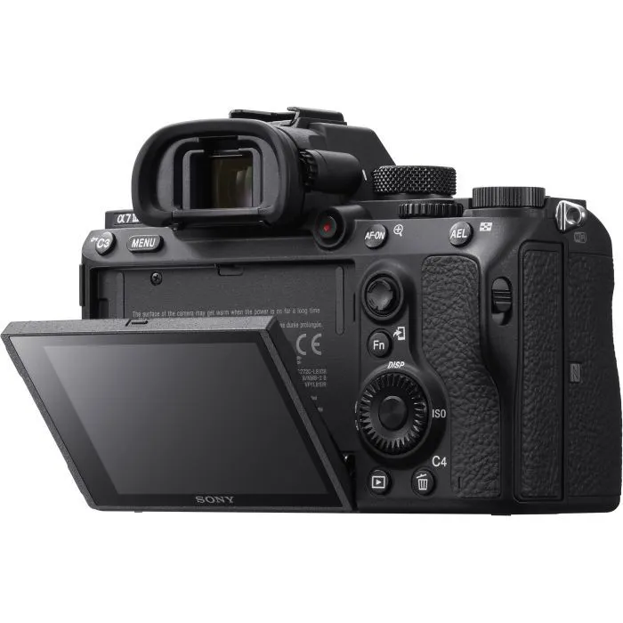 Цифровий фотоапарат Sony Alpha 7M3 28-70mm II Kit Black (ILCE7M3MB.CEC) зображення 9