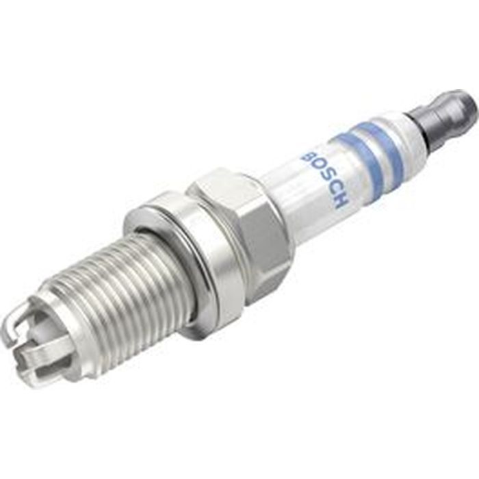 Свеча зажигания Bosch 0 242 229 799