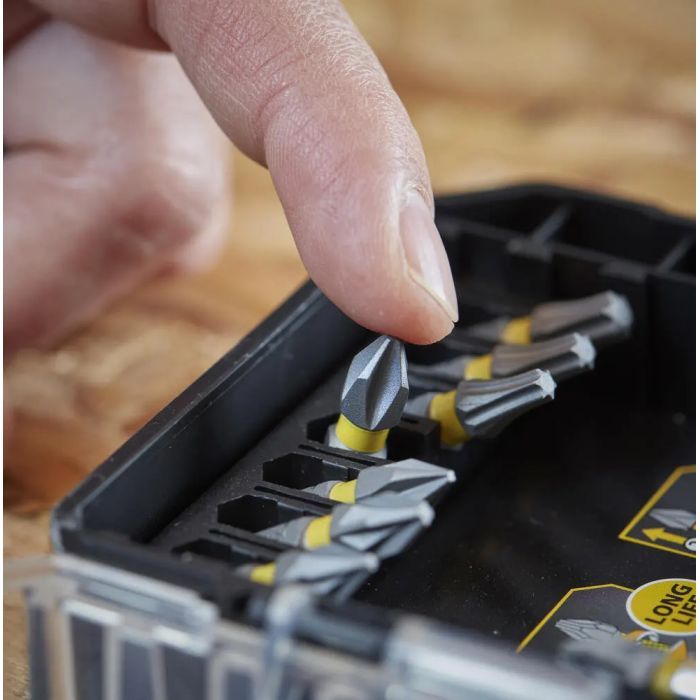 Набір біт Stanley FatMax, Phillips, Pozidriv, Torx, 2x Ph, L 25, 50 мм, 10 шт, кейс (STA88560) зображення 4