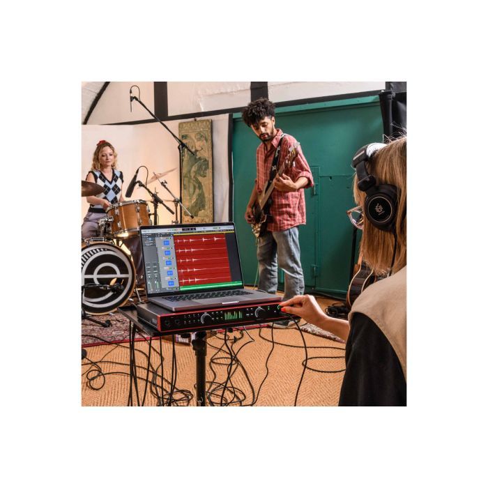 Аудіоінтерфейс Focusrite Scarlett 18i20 4th Gen (236534) зображення 7