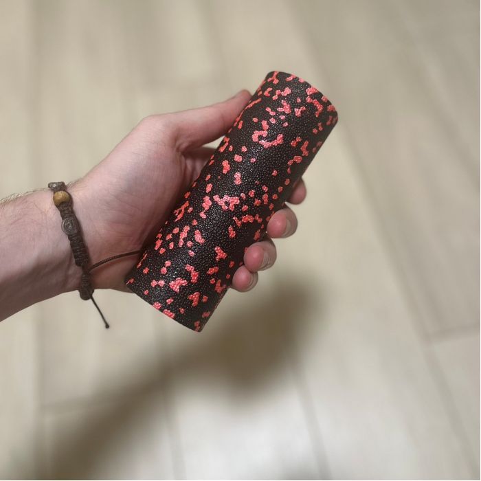 Масажный ролик PowerPlay PP-4346 Mini EPP Foam Roller 15x5,3см Чорно/Синій (PP_4346_Blue_(15*5)) изображение 5