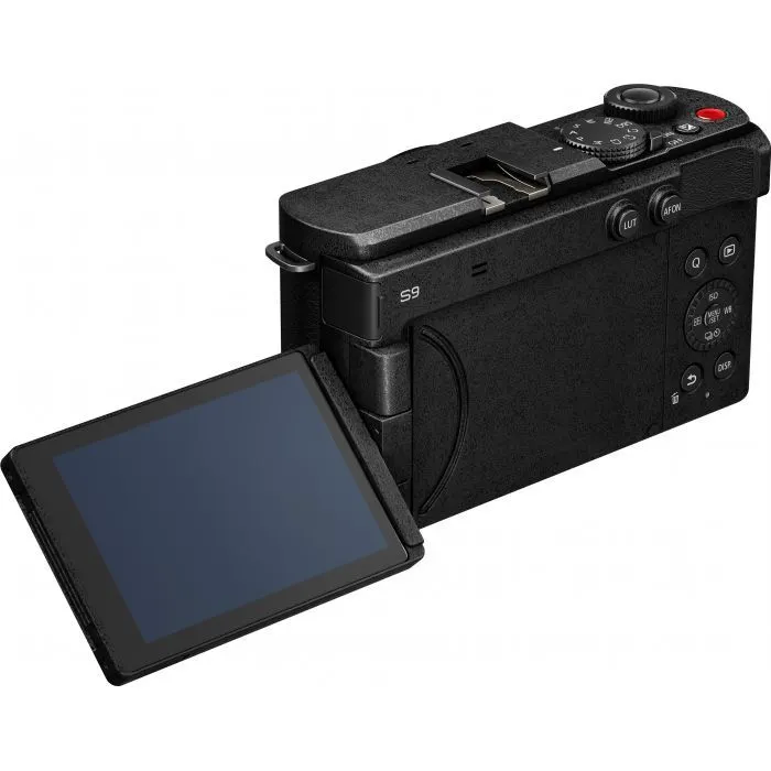 Цифровой фотоаппарат Panasonic Lumix DC-S9 Body Jet Black (DC-S9E-K) изображение 5