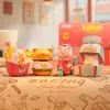 Фігурка 10/10 Toys сюрприз LuLu the Piggy Burger Express Movable Series (LULU1310) зображення 7