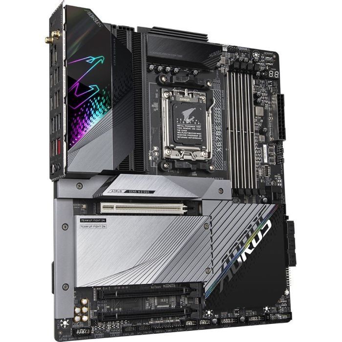 Материнська плата GIGABYTE X670E AORUS MASTER зображення 3