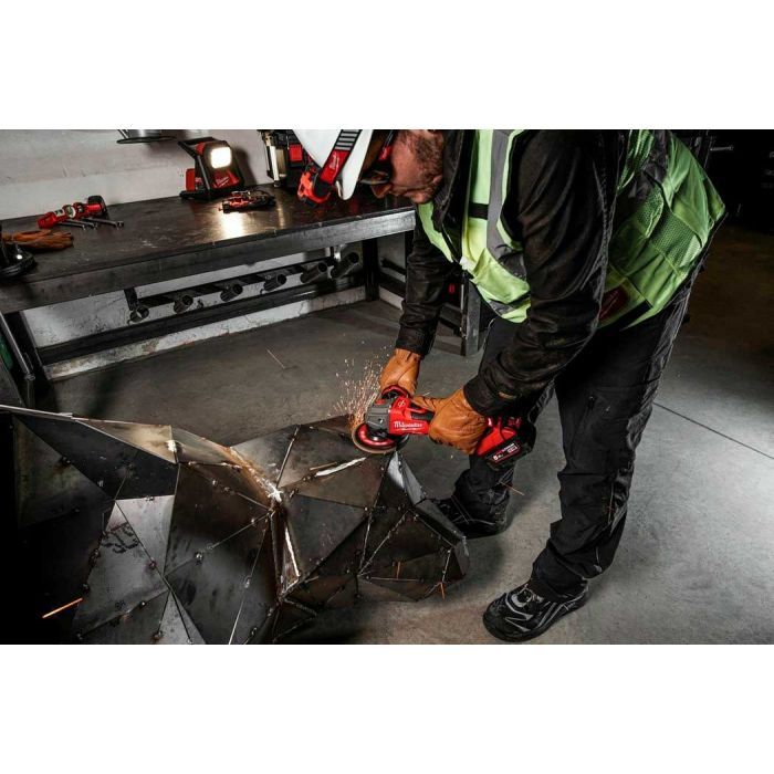 Шліфувальна машина Milwaukee 125 мм M18FSAG125XB-502X (4933478430) зображення 8
