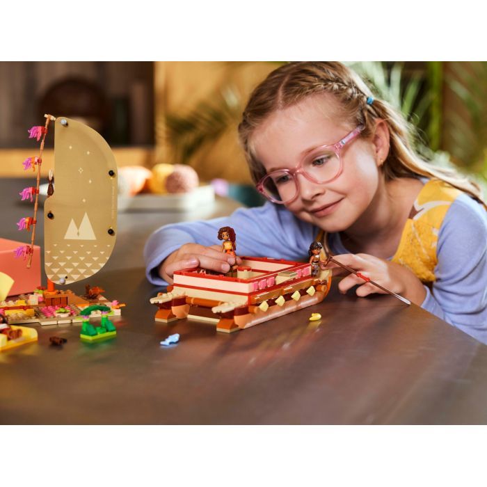 Конструктор LEGO Disney Princess Приключенческое каноэ Ваяны (43270) изображение 8