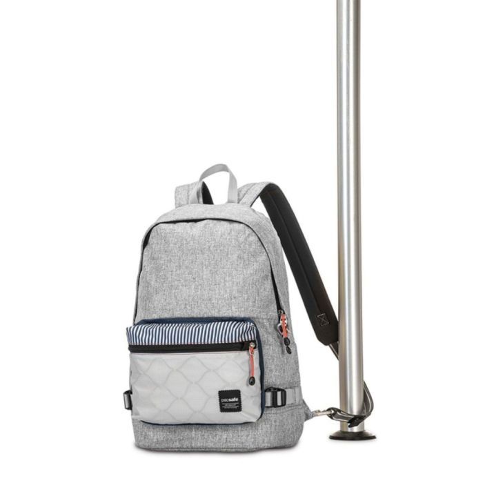 Рюкзак туристический Pacsafe Slingsafe LX400 backpack чорний-камуфляжний (45335802) изображение 4