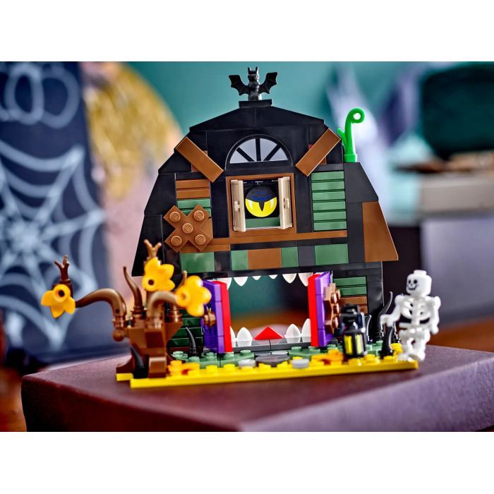Конструктор LEGO Iconic Гелловінська комора (40721) зображення 4
