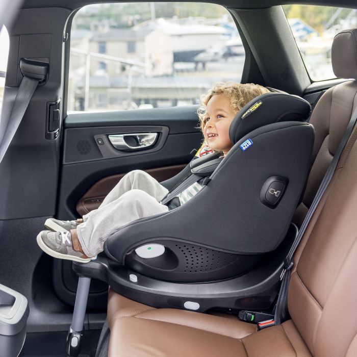 Автокресло Graco Turn2Me DLX i-Size, 40-105 см (0+/1), чорне (GC2302AAMDN000) изображение 7
