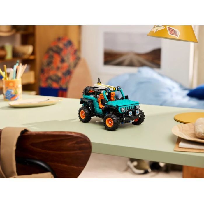 Конструктор LEGO Technic Позашляховик Jeep Wrangler Rubicon (42227) зображення 11