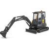 Масштабная модель автомобиля Bruder Компактный экскаватор Volvo ECR40 (02465) изображение 2