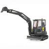 Масштабная модель автомобиля Bruder Компактный экскаватор Volvo ECR40 (02465) изображение 3