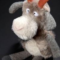 Мягкая игрушка Sigikid Beasts Коза Дереза 37 см (39182SK) изображение 3