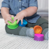 Розвиваюча іграшка Fat Brain Toys Пірамідка тактильна Чашки dimpl stack (F293ML) зображення 6